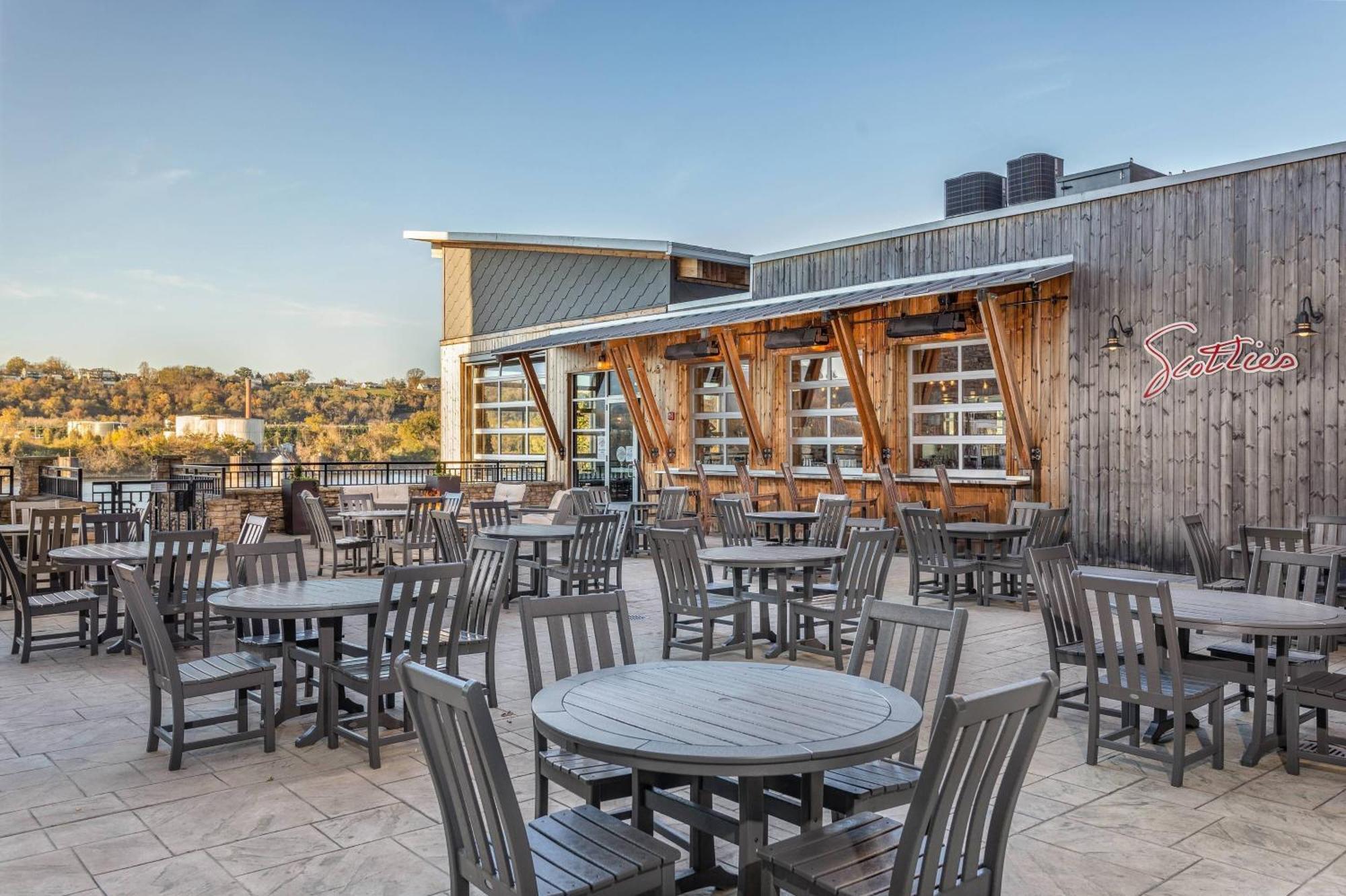 Springhill Suites By Marriott Downtown Chattanooga/Cameron Harbor Екстериор снимка