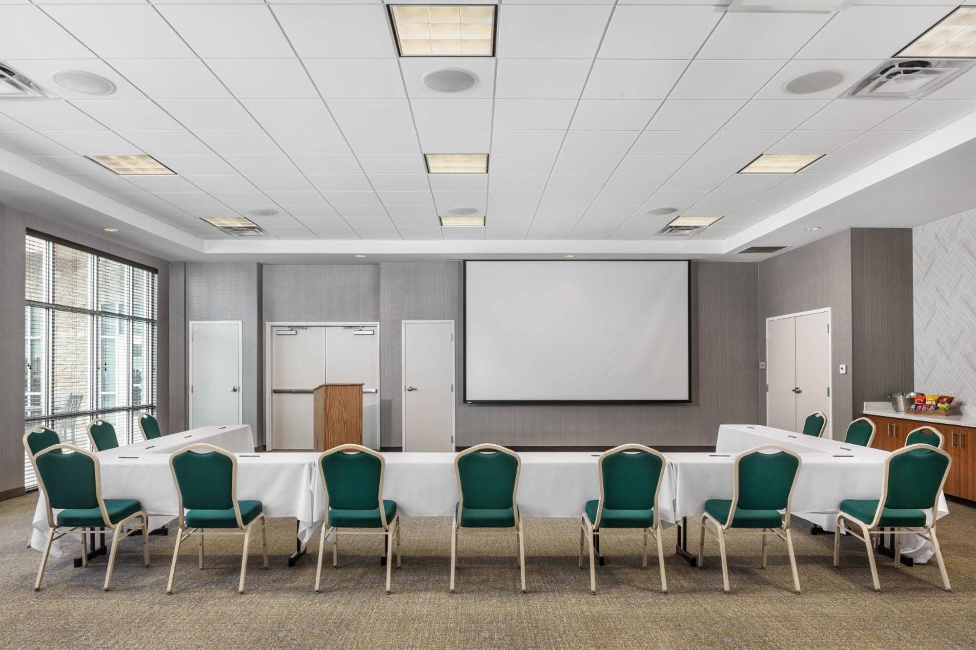 Springhill Suites By Marriott Downtown Chattanooga/Cameron Harbor Екстериор снимка